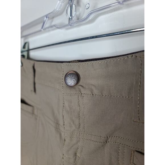 Athleta tan khaki athletic hiking shorts - 10 - Picture 3 of 8